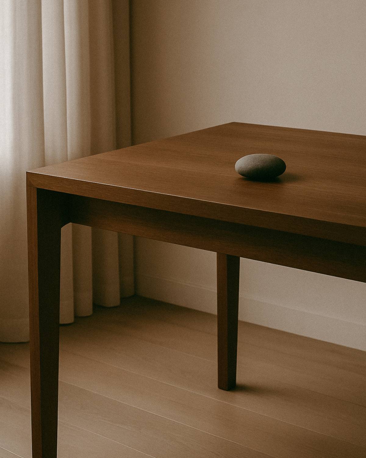 The Work Desk Issue 00