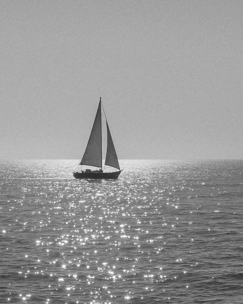 The Art of Summer Distance Issue 02